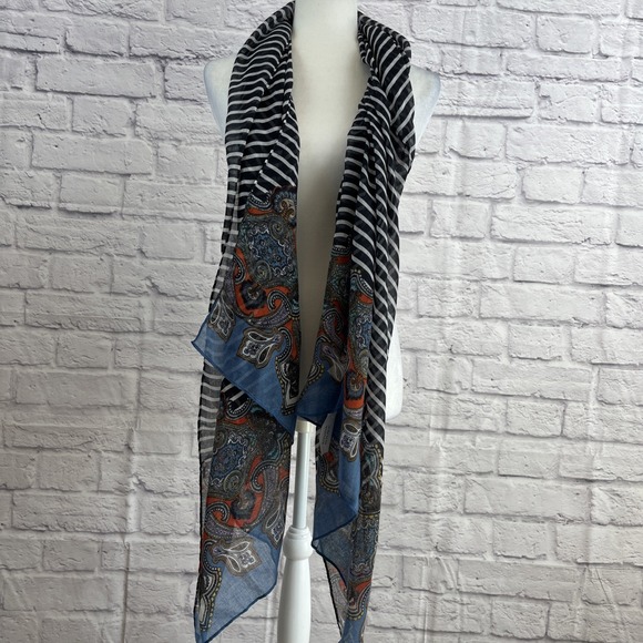 Banana Republic Accessories - Banana Republic NWT Coastal Boho Paisley & Striped Lightweight Scarf One Size